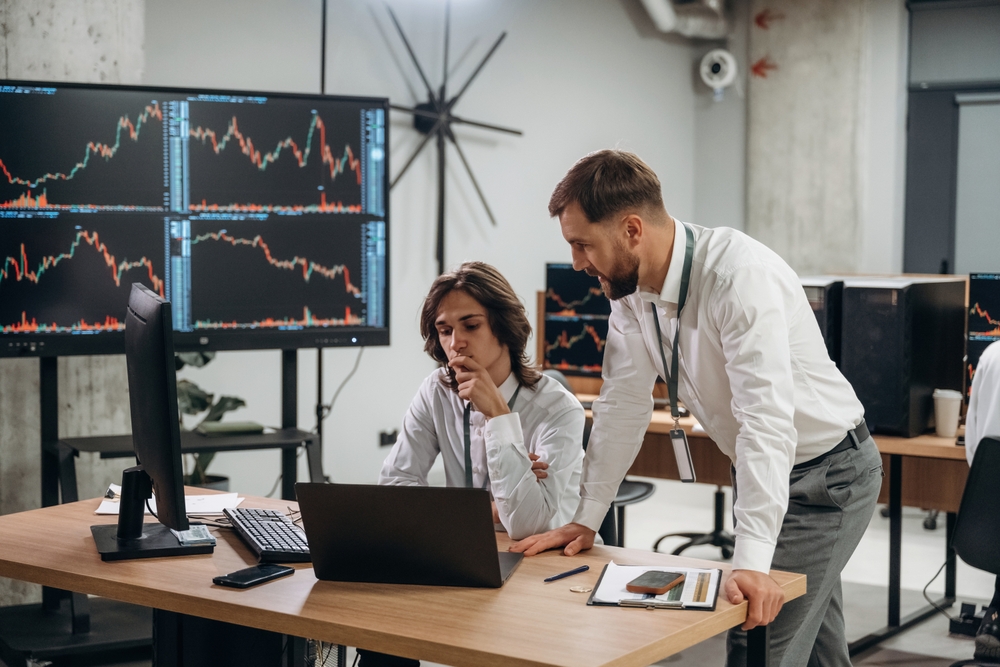 Forex Trading Tips for Beginners: How Riverquode Simplifies Online Trading